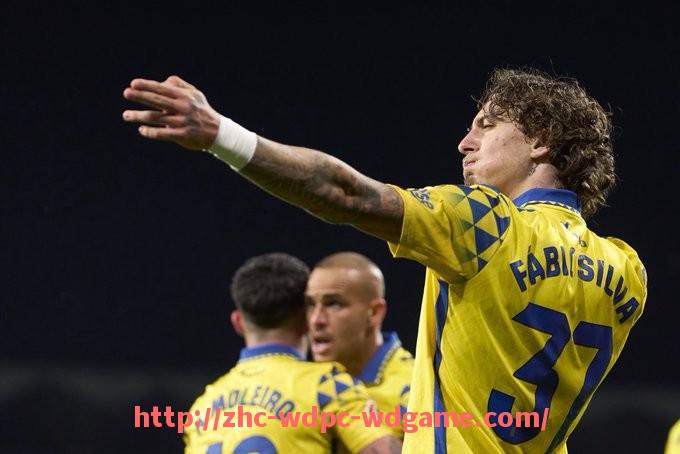 问鼎娱乐官方网站-世俱杯球员在比赛中技术失误定义标准及案例分析